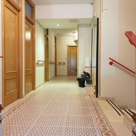 Residencial Oscense Hotel อูเอสกา ภายนอก รูปภาพ